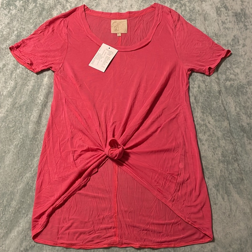 3/$10 Chaser flounce tee